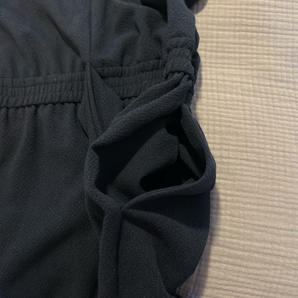 Bishop + Young Navy Romper, Size Medium - Picture 6 of 9